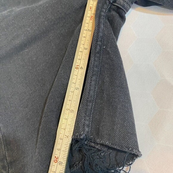 We The Free People Black Avery cut off jean shorts walking Bermuda Size 26 - Picture 8 of 13